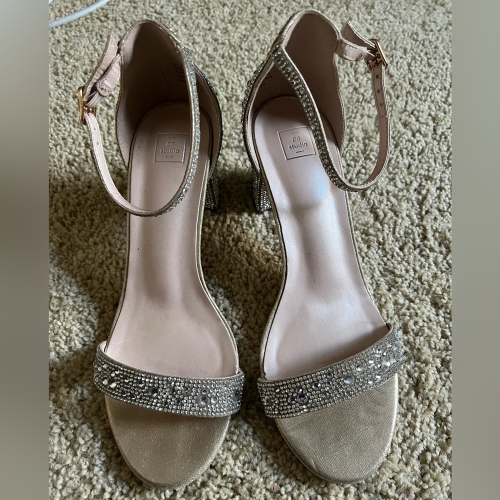 DB Studio Block Heels Size 9W